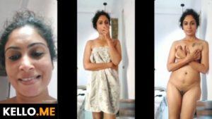 Desi Indian Girl Showing big Boobs